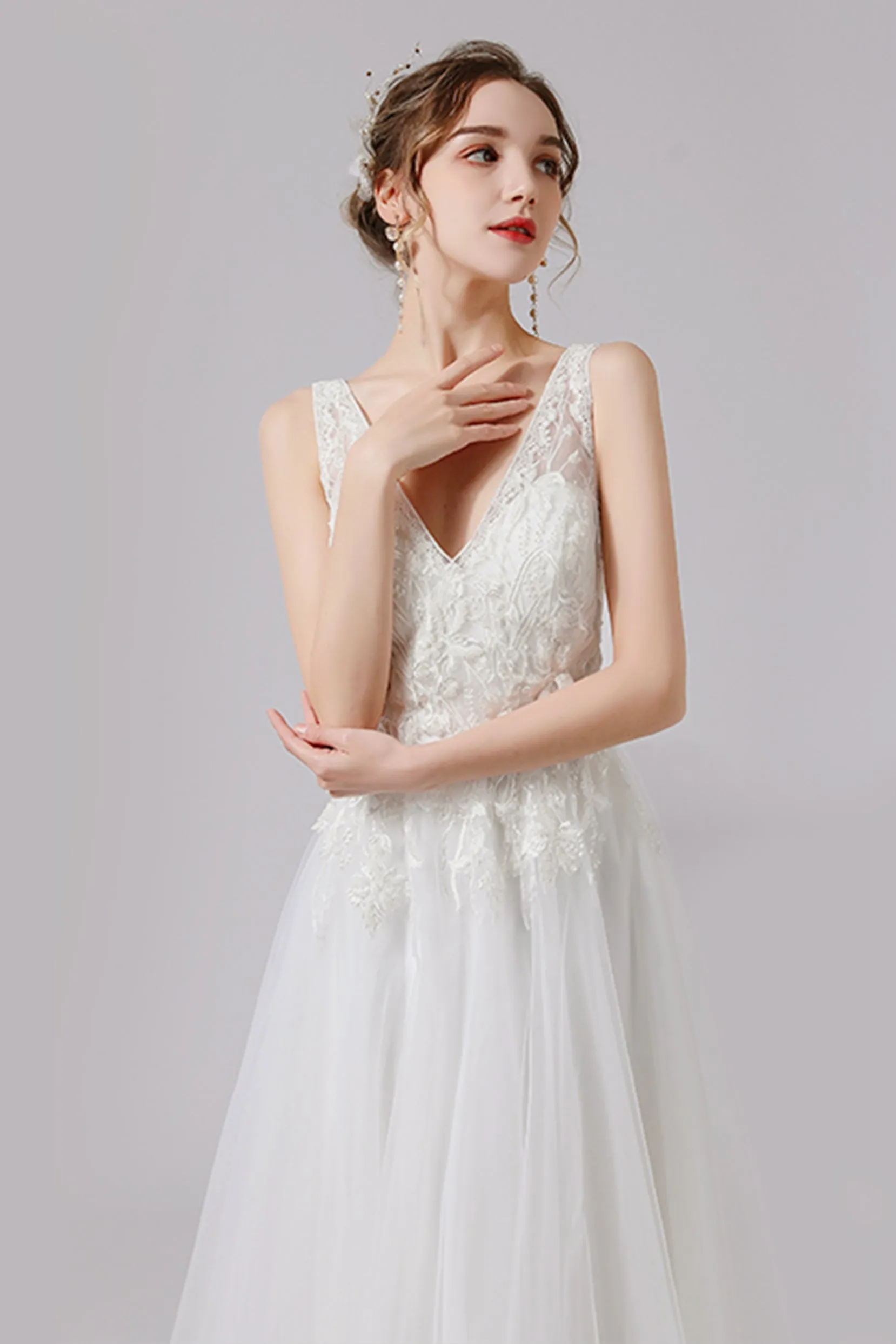 A-Line Sweep-Brush Train Lace Tulle Wedding Dress CW2723