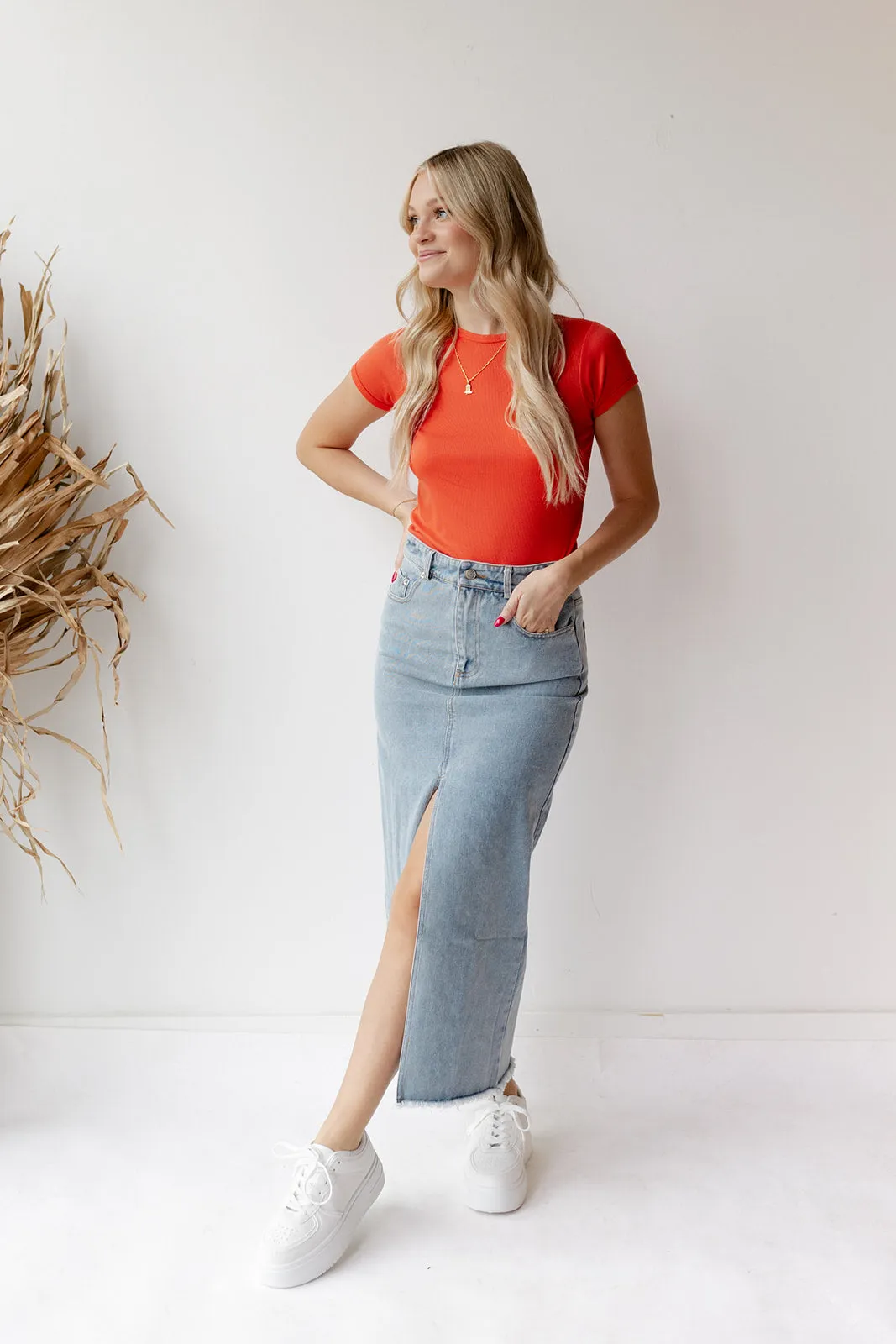 andi crop top